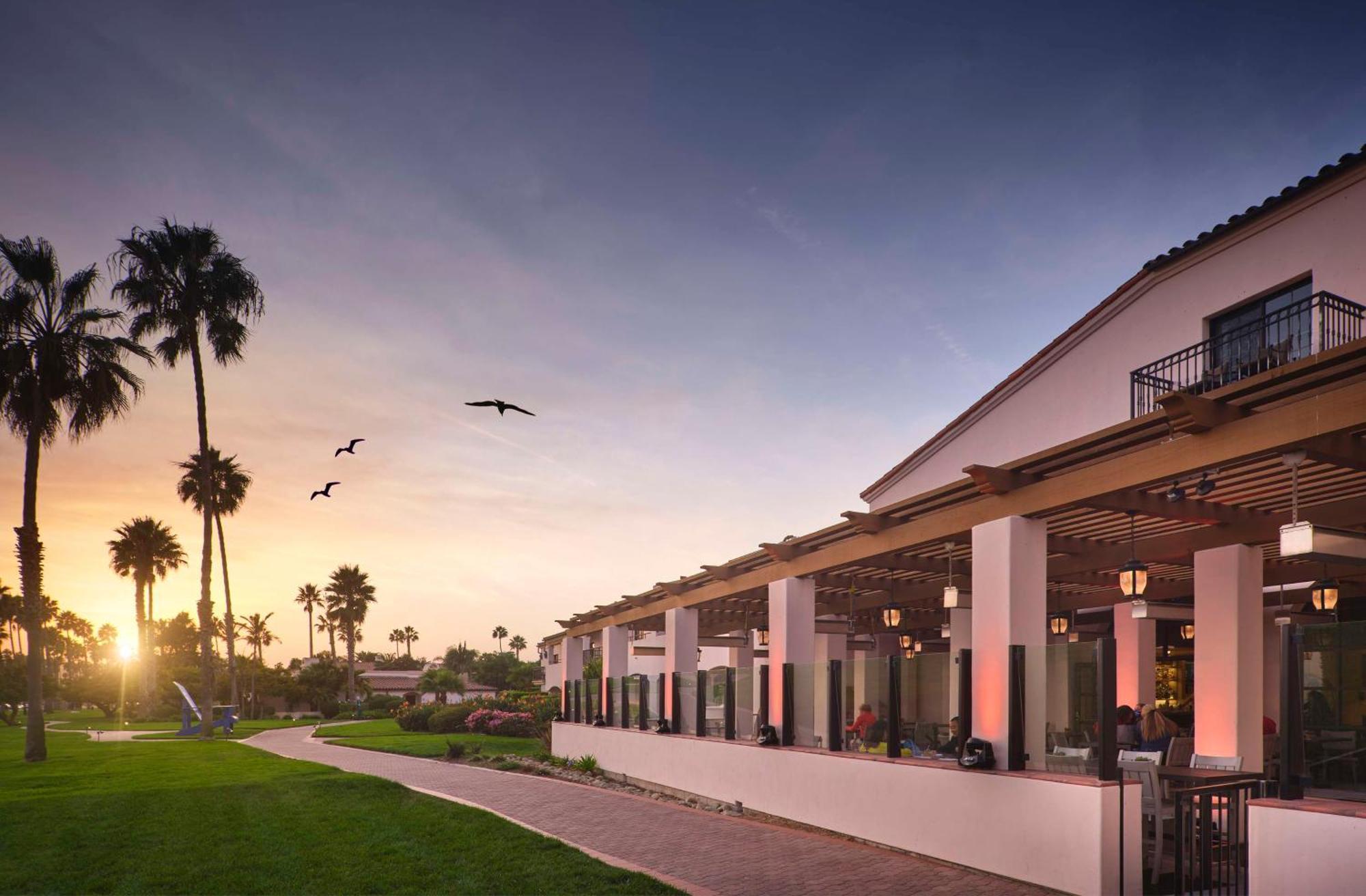 Station touristique Hilton Beachfront