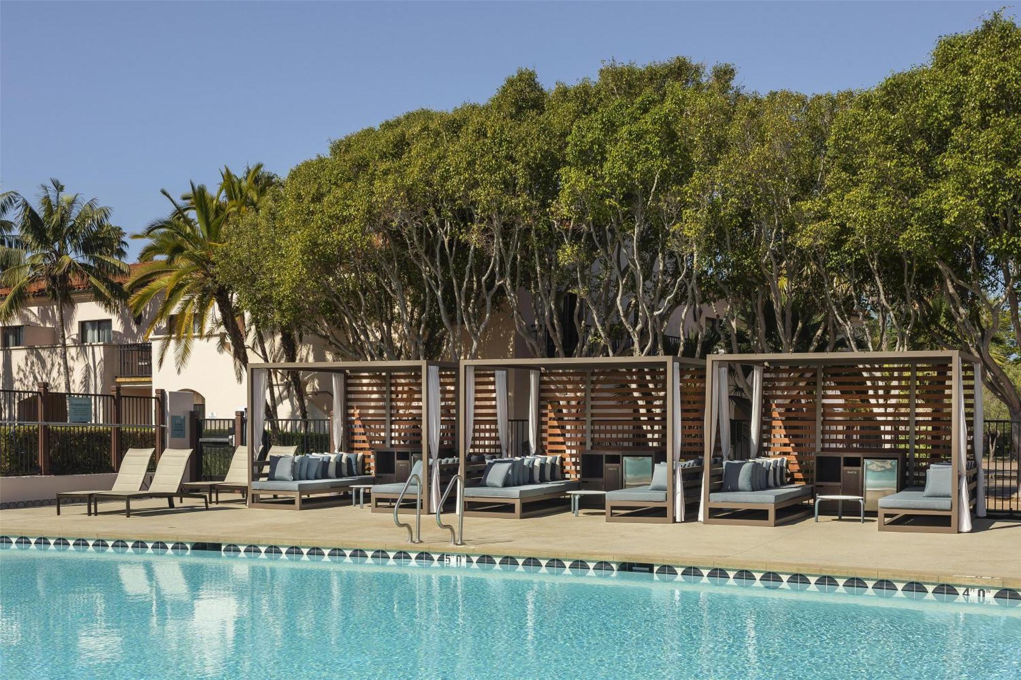 Hilton Beachfront 4* Santa Barbara